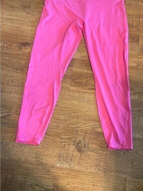 Ladies Bright Pink Active Leggings